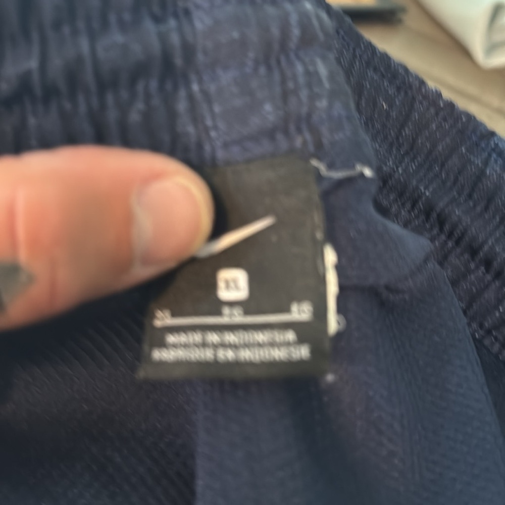Nike - Picture 3 of 3